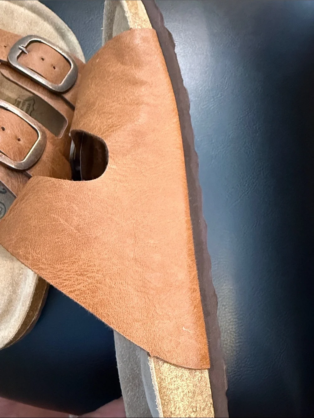 Cushionaire leather Double-Buckle Slide Sandals - Picture 8 of 10